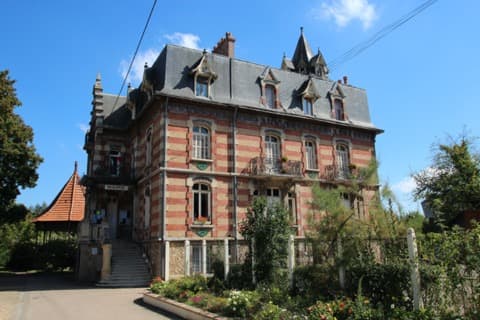 Couvreur Saulnières